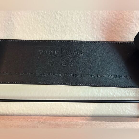 NWT - WHBM Elegant Silver, Gold, Black Beaded & Sequence Belt - Large - Picture 6 of 6